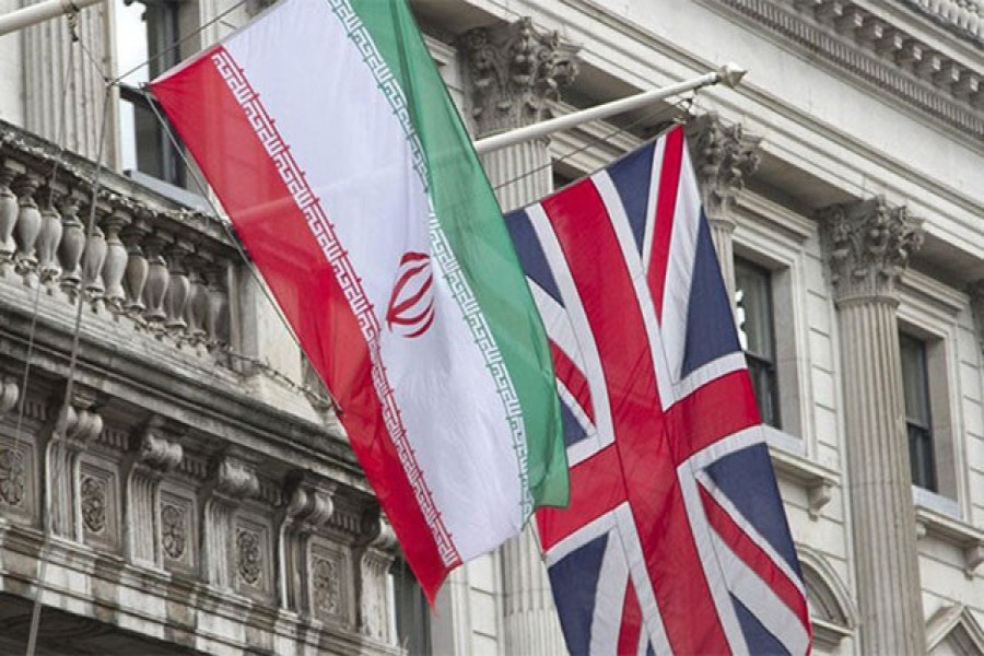 İranın Böyük Britaniyadakı yüksək rütbəli diplomatı XİN-ə çağırılıb