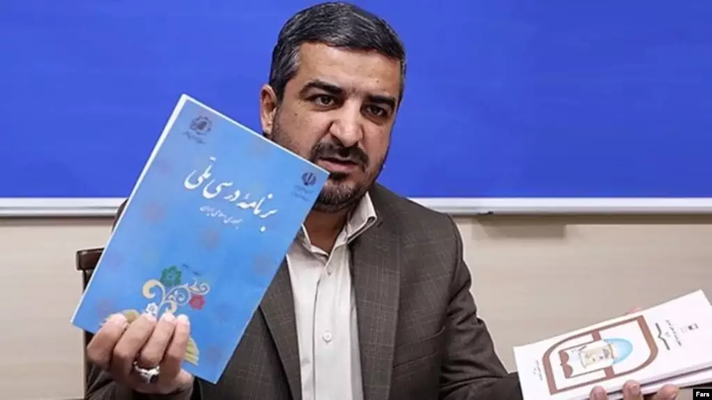 İran parlamenti İbrahim Rəisinin təhsil naziri postuna təklif etdiyi namizədə səs vermədi