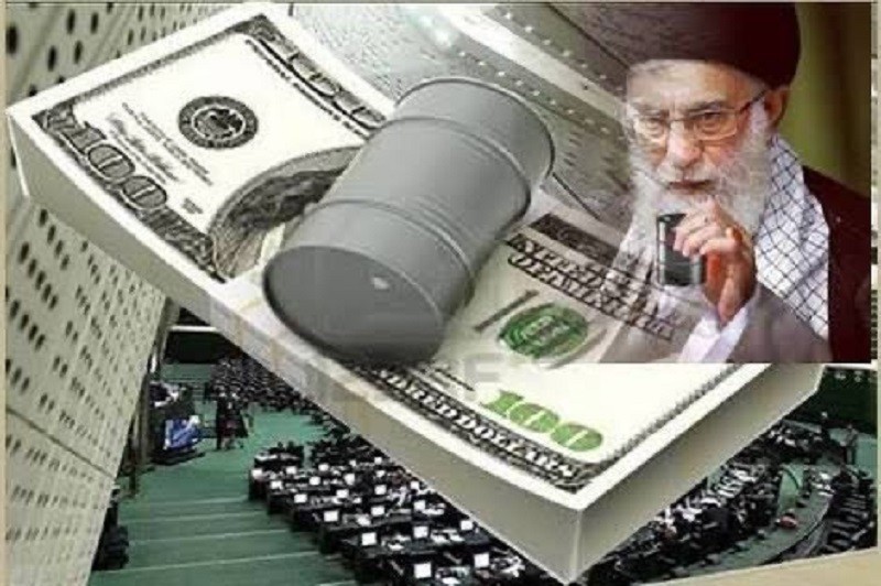 İran pulu dollar qarşısında ucuzlaşmaqda rekord vurdu