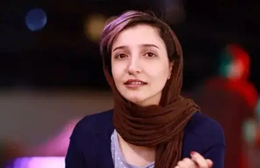 İranda qadın jurnalistə 34 ay həbs cəzası verilib