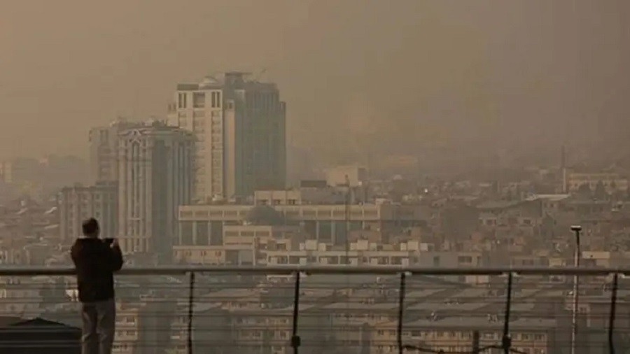 Son bir ildə İranda hava çirkliliyi minlərlə insanın ölümünə səbəb olub
