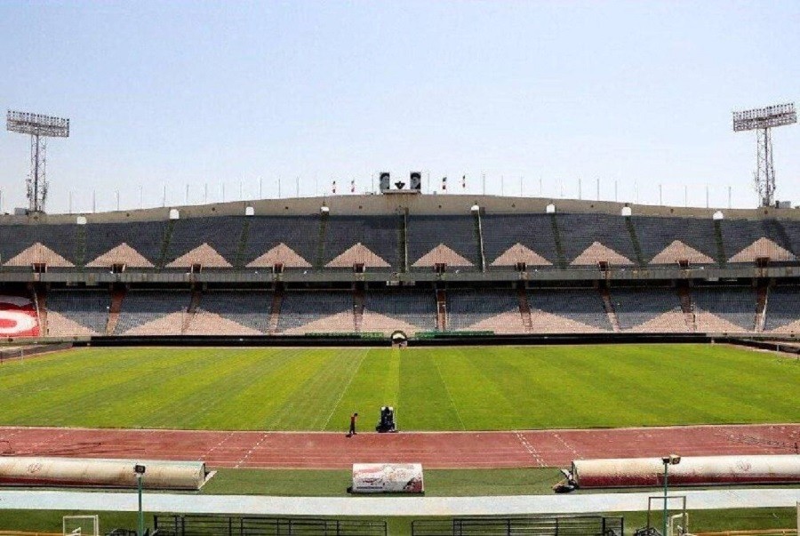 İranda stadionlara giriş qadağan edildi