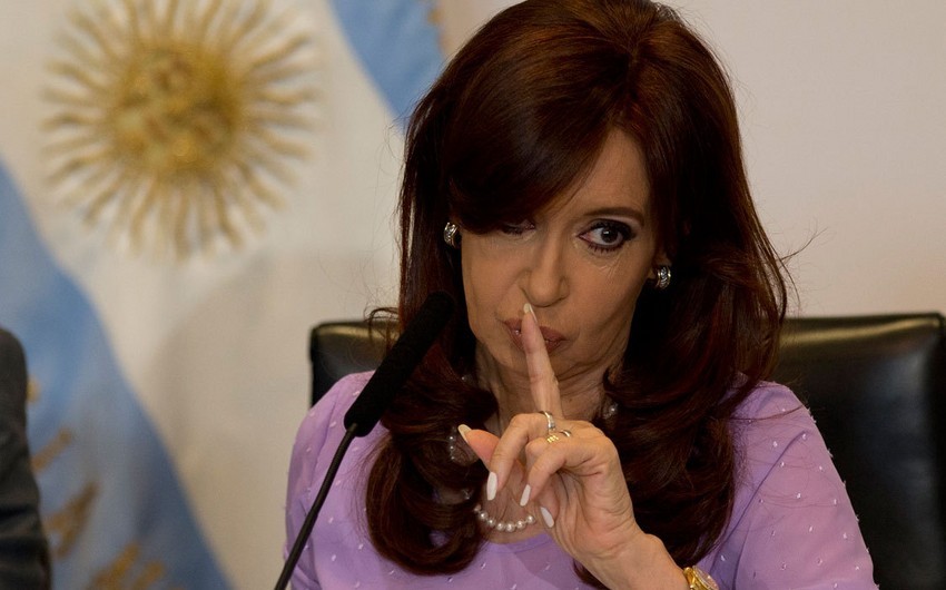 Argentinanın Vitse-prezidentinə sui-qəsd cəhdi olub