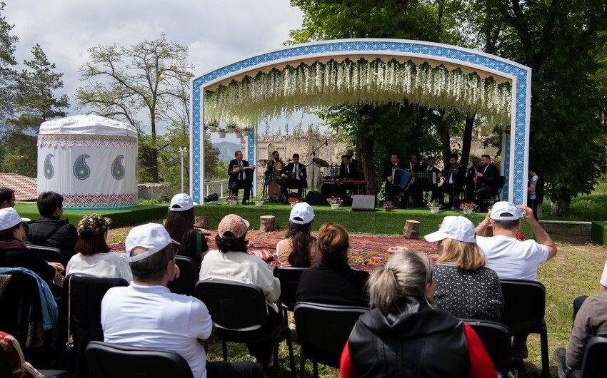 ​​​​​​​Şuşada keçirilən “Xarıbülbül” Beynəlxalq Musiqi Festivalı başa çatıb