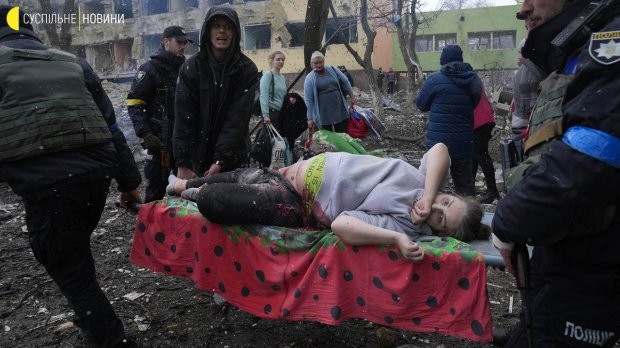 Rusiya Mariupol doğum evinə hava zərbəsi endirib – 17 yaralı var -FOTOLAR